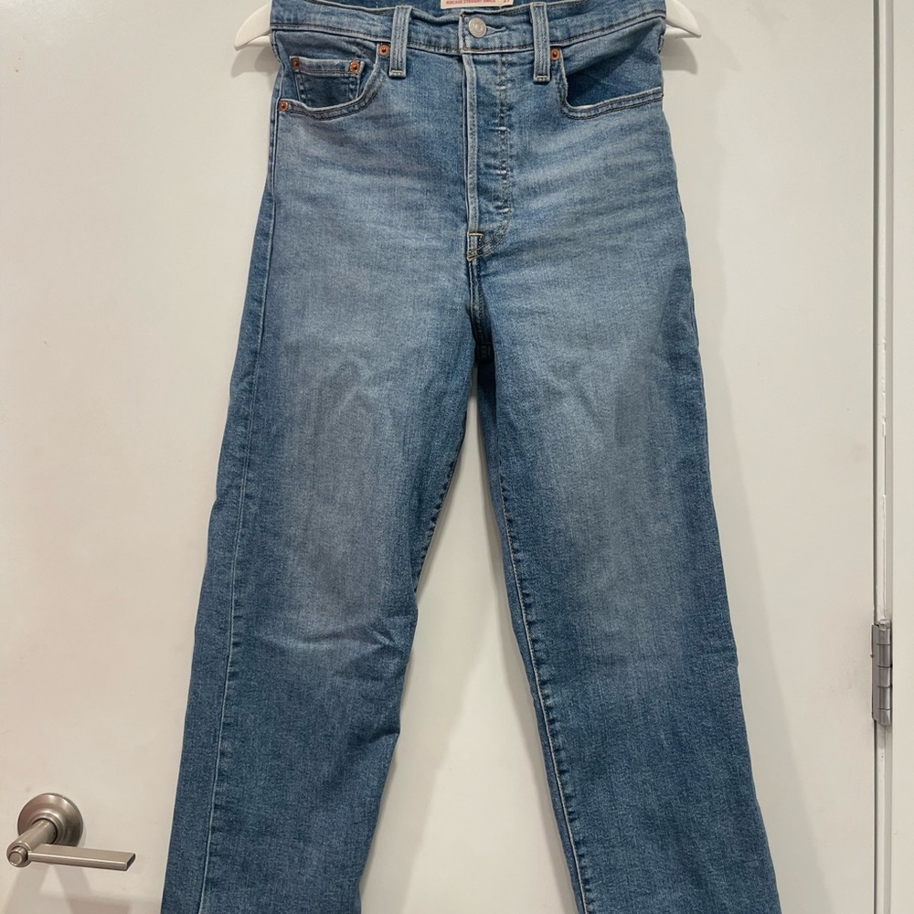 Levi's Blue Ankle & Cropped Jeans